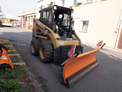 schneeschild für minibagger oder gabelstapler 220 cm mittelschwere ausführung mod ln 220 m