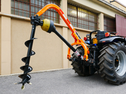 erdbohrer mit zapfwelle mod l 30