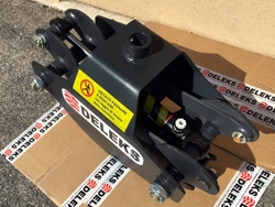 holzzange holzgreifer für kräne und mini bagger von 1 5 bis 2 5t mod dk 10