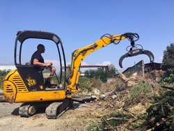 holzzange holzgreifer mit rotator für kräne und mini bagger von 1 5 bis 2 5t mod dk 10 gr 10