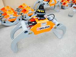 holzzange holzgreifer mit rotator für kräne und mini bagger 4 0 bis 8 0t mod dk 16 gr 30f