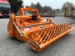 umkehrfräse mit feinkrümmelwalze für traktor mod dfu 140