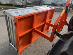 heckcontainer für traktoren mod t 1400