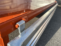 auskippbarer heckcontainer für traktoren mod t 1800