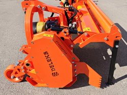 mulcher mit hammerschlegel hydraulisch verstellbar schwere ausführung mod gorilla 180