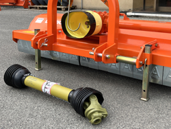 mittelschwerer mulcher mit seitenverstellung für alle mittleren traktoren mit reifen oder gleisketten mod tigre 160