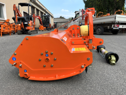 mittelschwerer mulcher mit seitenverstellung für alle mittleren traktoren mit reifen oder gleisketten mod tigre 200