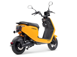escooter eboost yellow