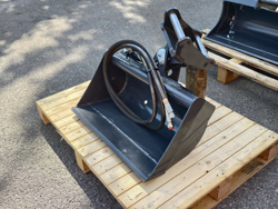 grabenraumloffel schwenkloffel hydraulisch fur minibagger s100 600s30