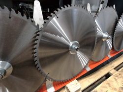 hydraulische astsage mit 5 sageblattern cutter5