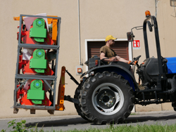 pallet forks for agricultural tractors d 700