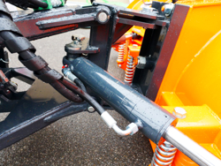 frontal snow plogh with mounting plate for tractor ssh 04 2 6 a