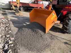 tipping transportbox for tractor bucket 120 l