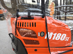 cover m180