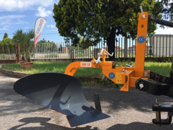 1 schaar ploegen voor tractoren zoals b v kubota of iseki mod dp 18