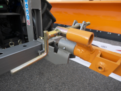 enkele ploeg met wiel voor tractoren zoals bijv. iseki yanmar mod. dp 20