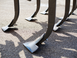 cultivator met 7 vleugelscharen ganzenvoeten mod. de 140 7 v