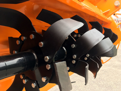 grondfrees voor tractoren hydraulische zijwaartse verschuiving mod. dfh idr 135