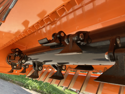 hydraulisch verschuifbare klepelmaaier met hamerklepels zware uitvoering model toro 200