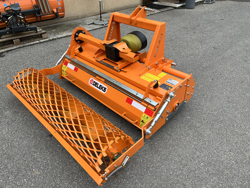 grondfrees met kruimelrol voor tractor mod dfu 120