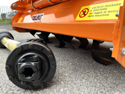 grondfrees met kruimelrol voor tractor mod dfu 140