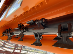 middelzware klepelmaaier met hydraulische zijdelingse verschuiving voor middelzware tractoren met banden of rupsketting mod grizzly 160