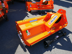 klepelmaaier met hamerklepels 185 cm mod. leopard 180