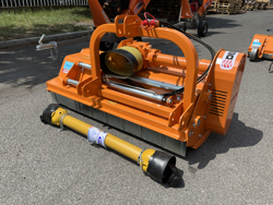 klepelmaaier hydraulisch zijdelings verstelbaar voor middelzware tractoren leopard 160 sph