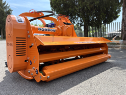 klepelmaaier hydraulisch zijdelings verschuifbaar middelzware uitvoering 140 cm mod. leopard 140 sph