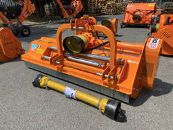 klepelmaaier hyadraulisch zijdelings verschuifbaar voor middelzware tractoren leopard 180 sph