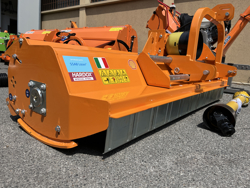 klepelmaaier hyadraulisch zijdelings verschuifbaar voor middelzware tractoren leopard 180 sph