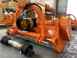 klepelmaaier met hydraulische zijdelingse verschuiving voor middelzware tractoren