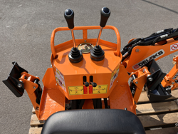 minigraafmachine voor tractoren incl graafbak mod drs 1000