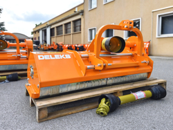 klepelmaaier met zijwaartse verschuiving middelzware uitvoering 140 cm mod. lincione 140 sp