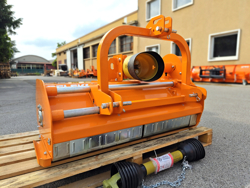 klepelmaaier met zijwaartse verschuiving middelzware uitvoering 120 cm mod. lincione 120 sp