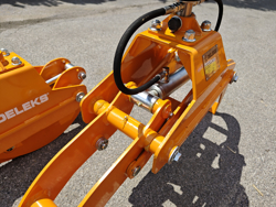 houtgrijper houtklem grijper met rotator voor kranen en minigraafmachines van 1 5 tot 2 5t mod dk 10h gr 10