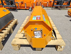 hydraulisch aangedreven klepelmaaiers voor min graafmachines mod. ars 100