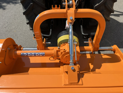 klepelmaaier zijdelings verstelbaar voor tractoren gepard 150