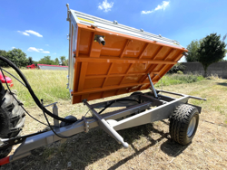 driezijdige kipper kiepaanhanger kiepwagen voor tractoren mod rm 14 t3h