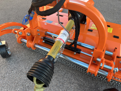 sikkelmaaier cirkelmaaier met 8 horizontale messen voor tractoren 150cm mod. dm150 interfila