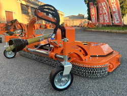 sikkelmaaier cirkelmaaier met 8 horizontale messen voor tractoren 180cm mod. dm180 interfila