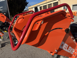 benzine hakselaar versnipperaar met motor mod. dk 800 briggs & stratton