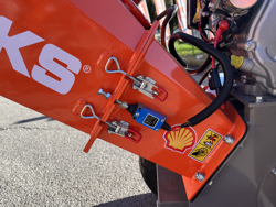 benzine hakselaar versnipperaar met motor mod. dk 800 briggs & stratton