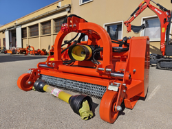 hydraulisch verschuifbare klepelmaaier met hamerklepels zware uitvoering model gorilla 150