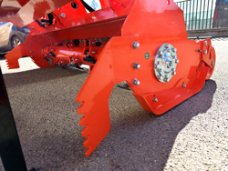 hydraulisch verschuifbare klepelmaaier met hamerklepels zware uitvoering model gorilla 180