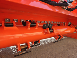 hydraulisch verschuifbare klepelmaaier met hamerklepels zware uitvoering model gorilla 200