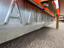 middelzware klepelmaaier met zijdelingse verschuiving voor alle middelzware tractoren met banden of rupsbanden mod tigre 160