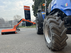 hydraulische armmaaier klepelmaaier met verlengarm voor tractoren mod merlo